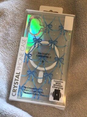 Clear Crystal Phone Case with Blue Bow Design - MagSafe Compatible